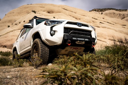 Quick Hit: Body Armor 4X4's Hiline Front Winch Bumper