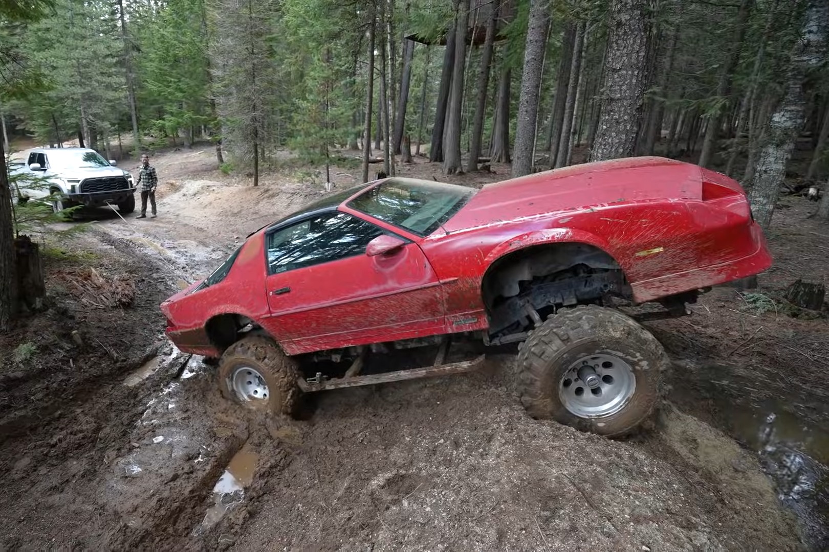 Grind Hard Buys Wild (The Worst?) 4×4 ’80s Chevrolet Camaro Project