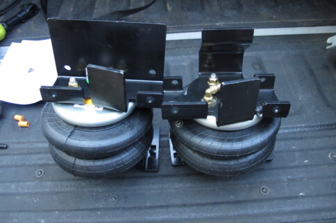 Add Load Support With A Set Of Air Bags To Make Towing Safer