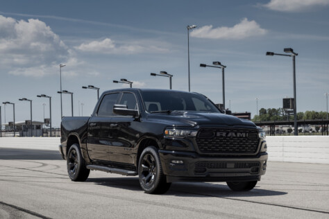 confirmed-the-5-7l-hemi-v-8-is-back-for-2026-ram-1500-2025-06-04_13-36-17_645337