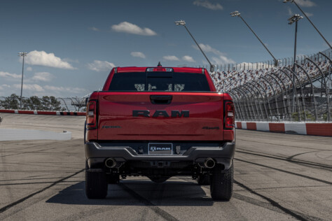 confirmed-the-5-7l-hemi-v-8-is-back-for-2026-ram-1500-2025-06-04_13-38-10_444405