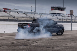 Confirmed! The 5.7L HEMI V8 Engine Is BACK For 2026 Ram 1500 Pickups