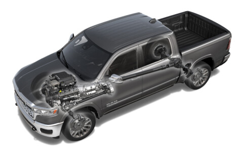 confirmed-the-5-7l-hemi-v-8-is-back-for-2026-ram-1500-2025-06-04_13-39-31_604286