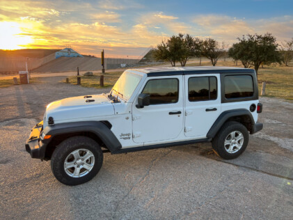 project-ultimate-bugout-apocalypse-adventure-jeep-2023-01-31_18-33-22_887326