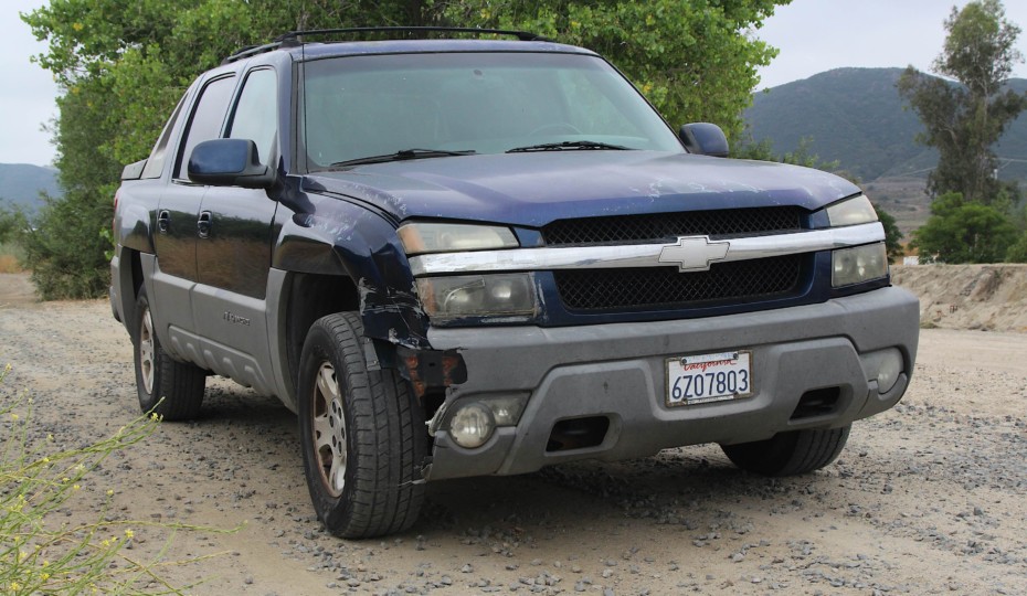 Snowbound: Project Resurrection Will Revamp A Beat-Up 2002 Avalanche